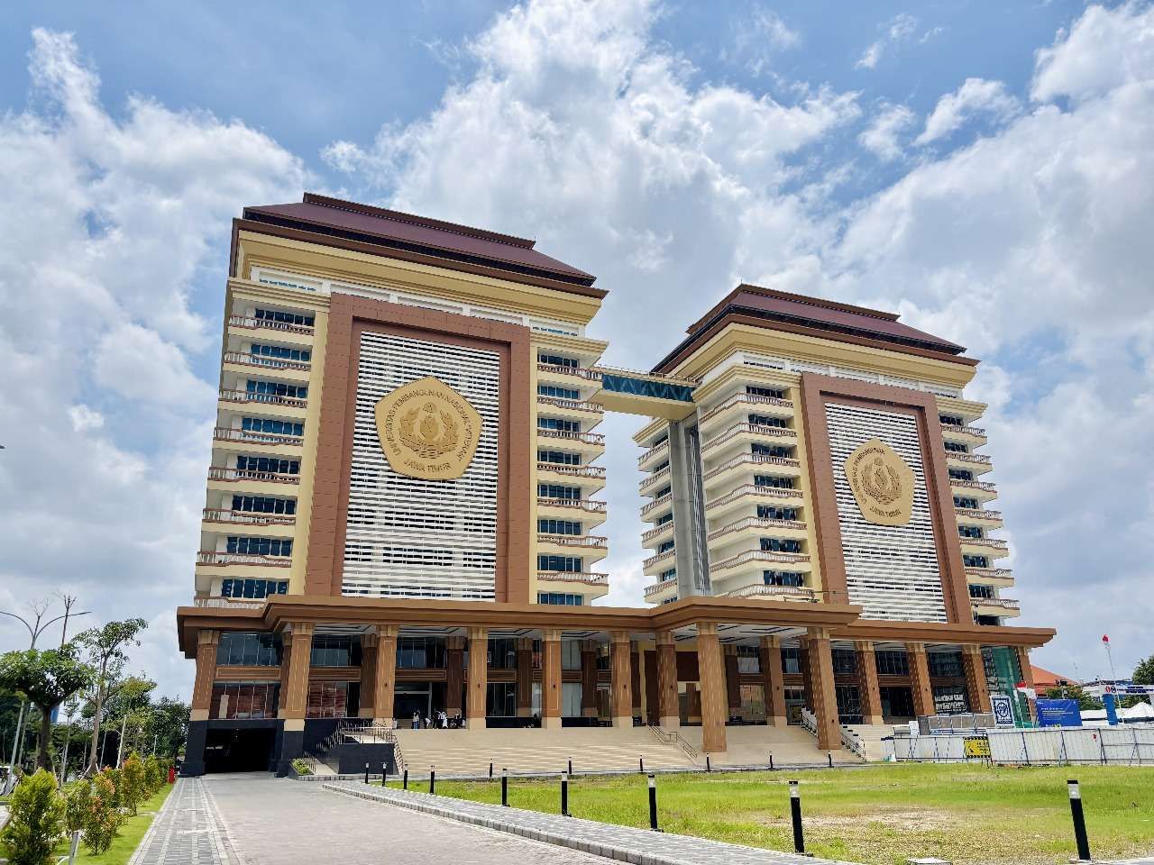 About GenBI Background